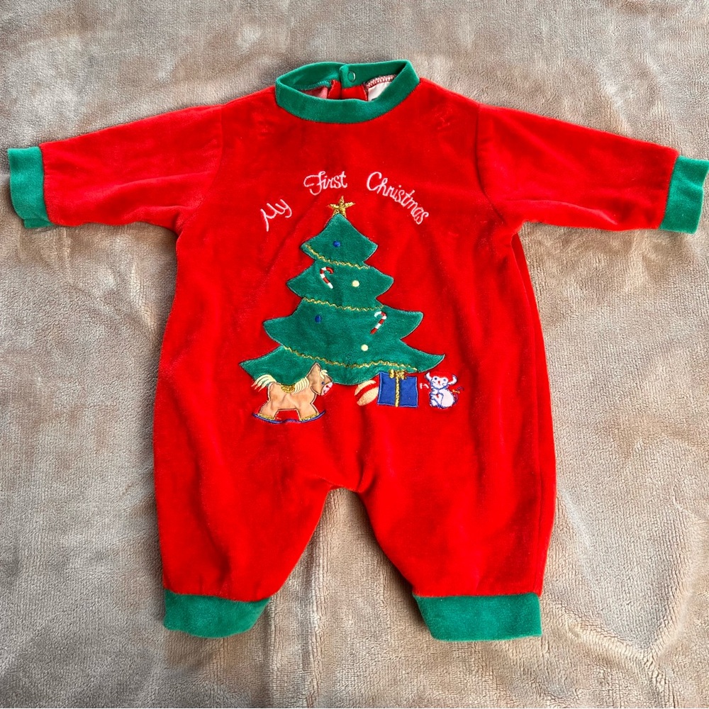 PRIDE & JOY Red and Green Fuzzy Christmas Baby Bodysuit - Size 3M to 6M